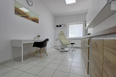 NOVAMEDIC Jarosław Biłas - Chirurgia, Podologia, Laseroterapia, Medycyna Estetyczna